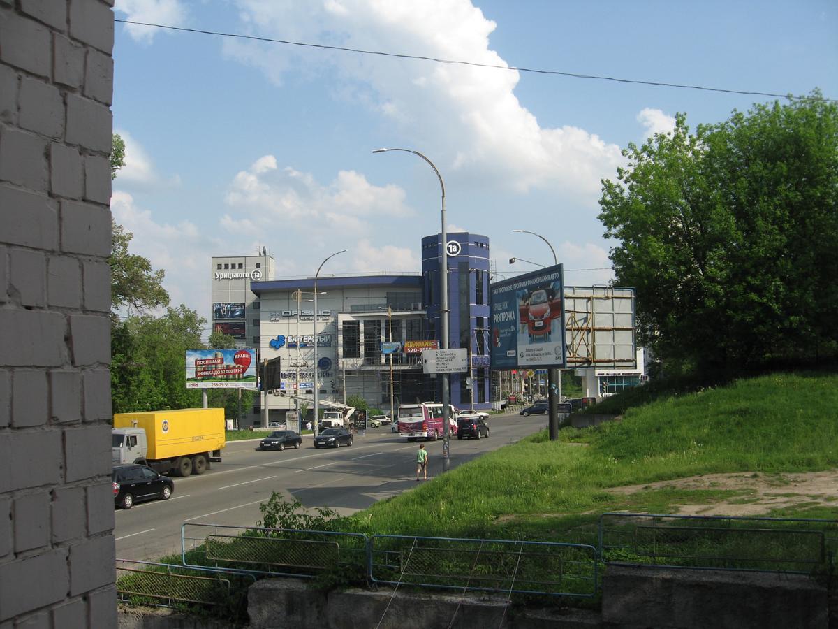 Apartment Near The Central Railway Station Киев Экстерьер фото